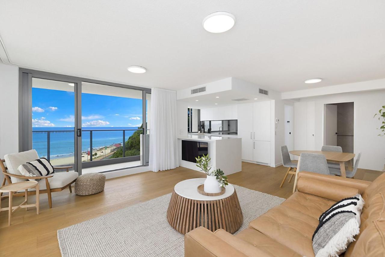 Apartment Kirra Gardens Unit 27 *